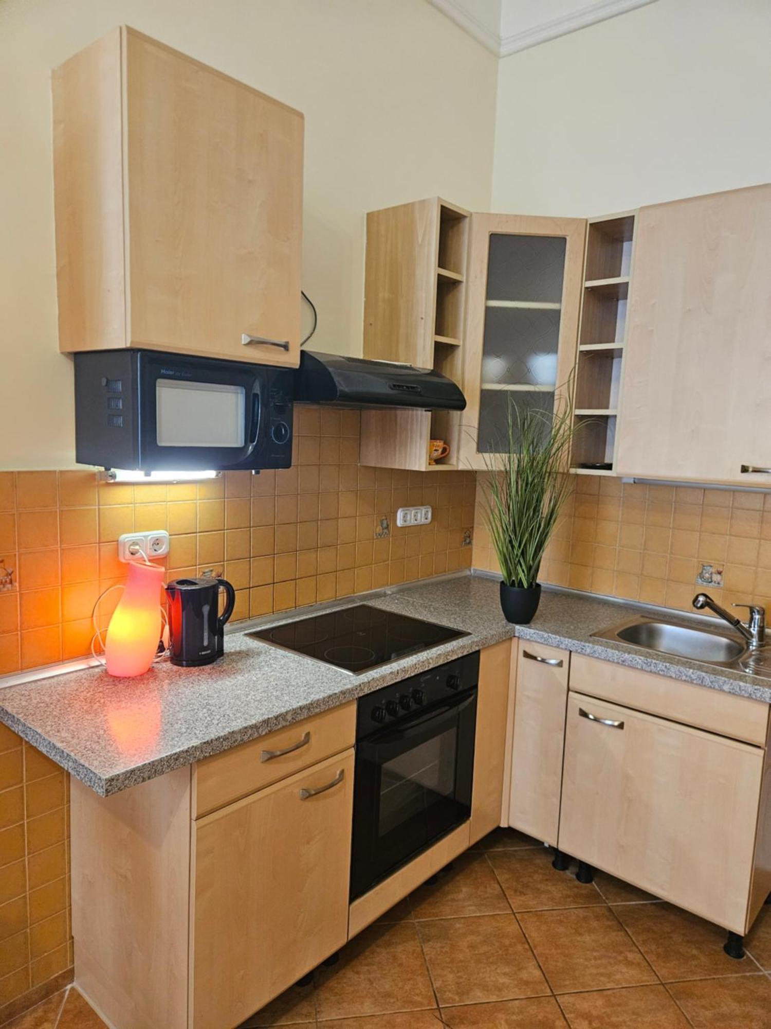 Apartamento Cozy And Near Kalvin Square *